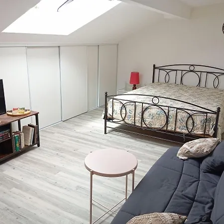Proche Bordeaux,Climatise, Calme,Jardin Et Chats Apartamento *